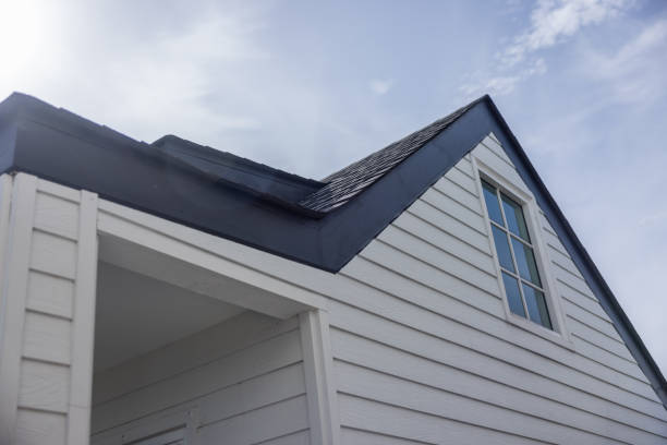 How To Choose The Right Materials for Your Siding Installation in 'Ken Caryl, CO